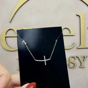 Cross necklace 10k with diamond
