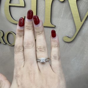 Bridal ring 10k with diamond