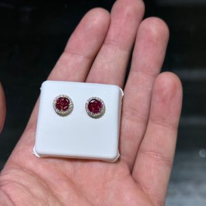 Clover chain 18k and earring with diamond and ruin