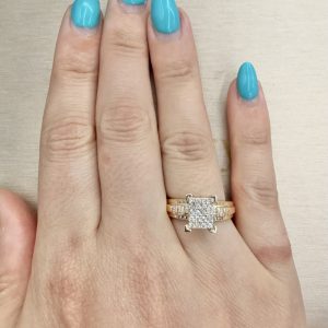 Princess engagement ring 10k and diamond