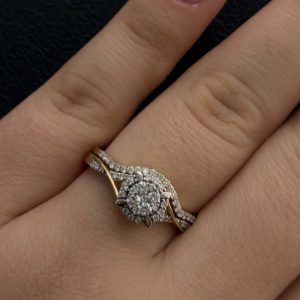 Engagement ring 10k natural diamonds size 6